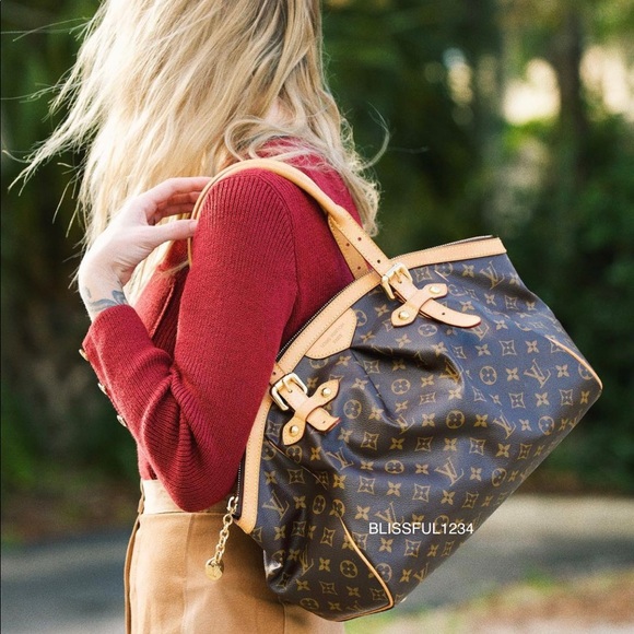 Louis Vuitton Handbags - LIKE NEW Tivoli GM monogram